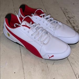 Brand new puma shoes